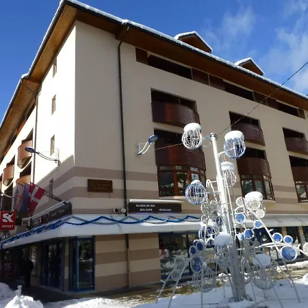Renove A Pour 4 Personnes - Fr-1-512-160 *